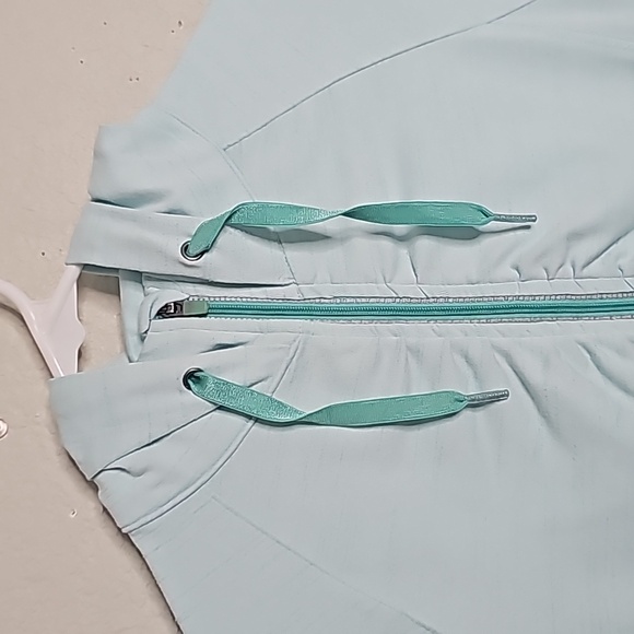 Athleta Women’s turquoise 1/4 zip hoodie ruched size small - Picture 2 of 7